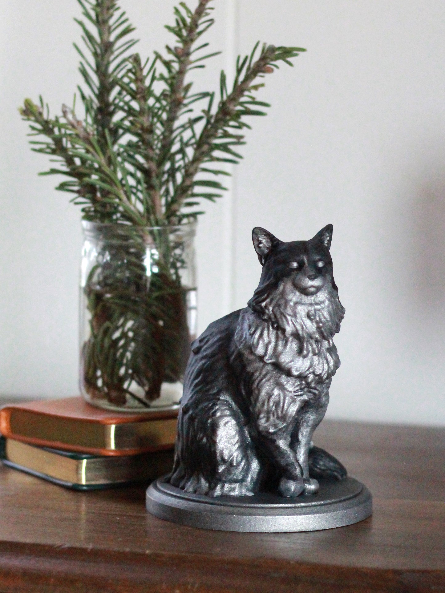 Custom Heirloom Pet Sculpture | stand-alone memorial