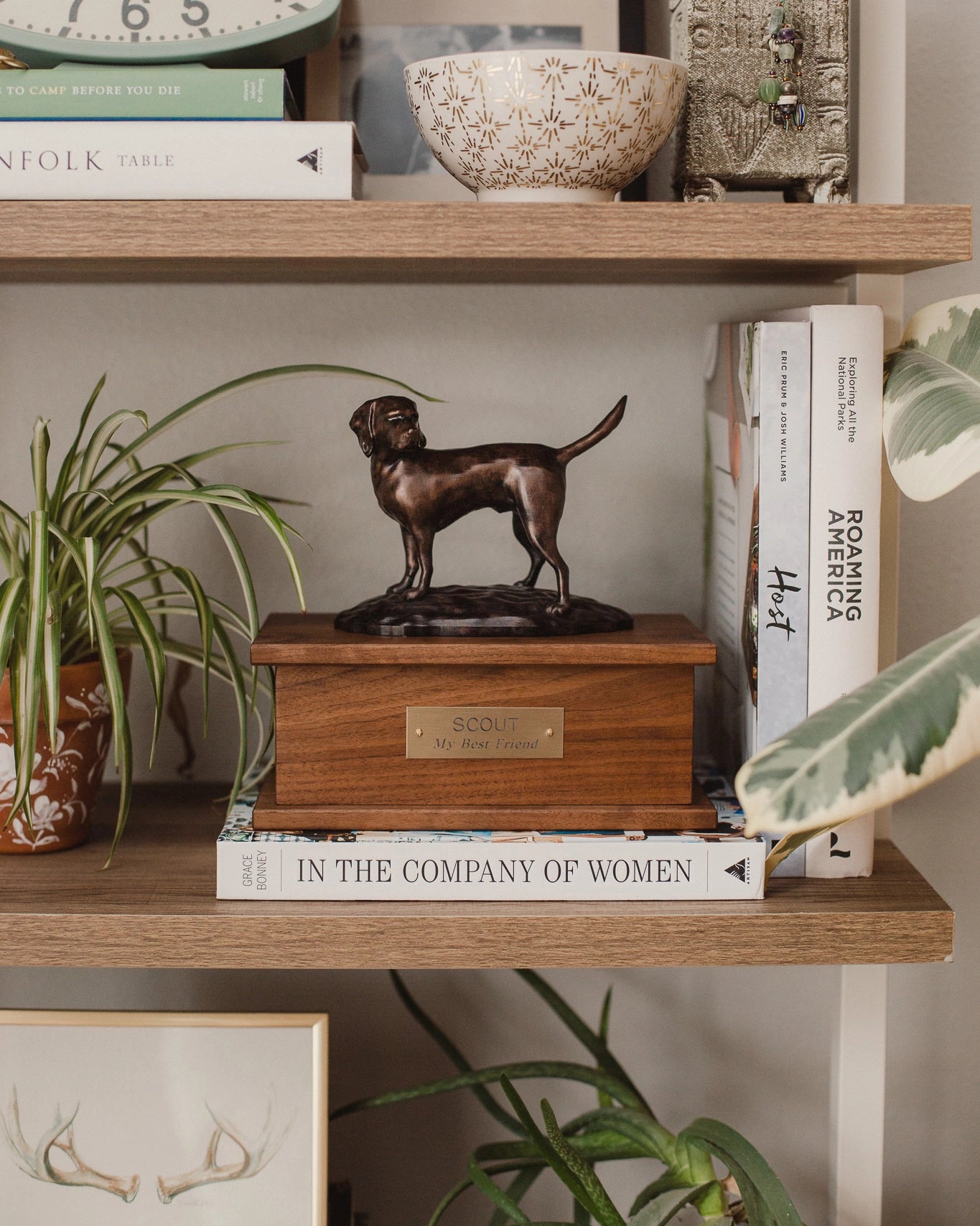 Custom Dog Sculpture Wooden Urn Box